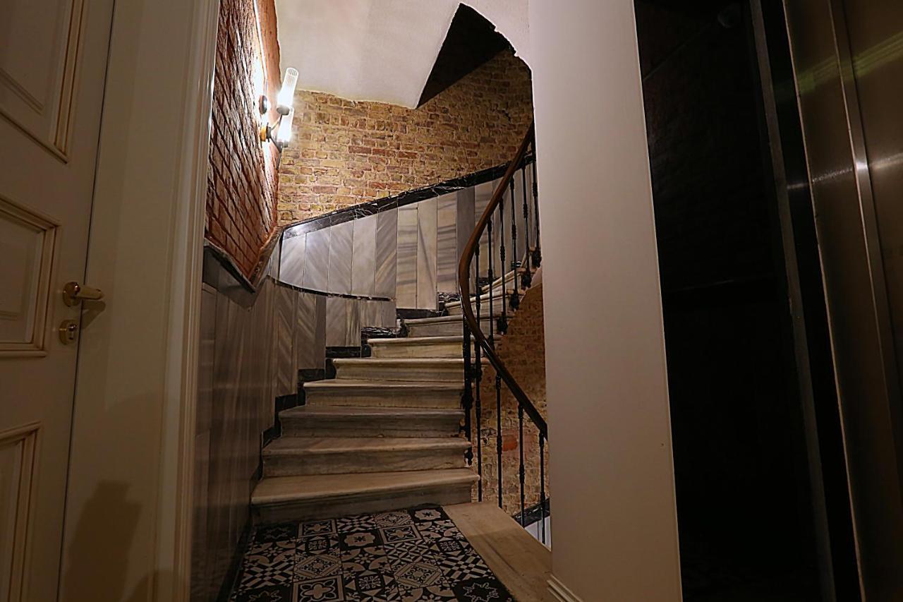 Istanbul Taksim Istiklal Street Kamil Hotel - Historical Extérieur photo