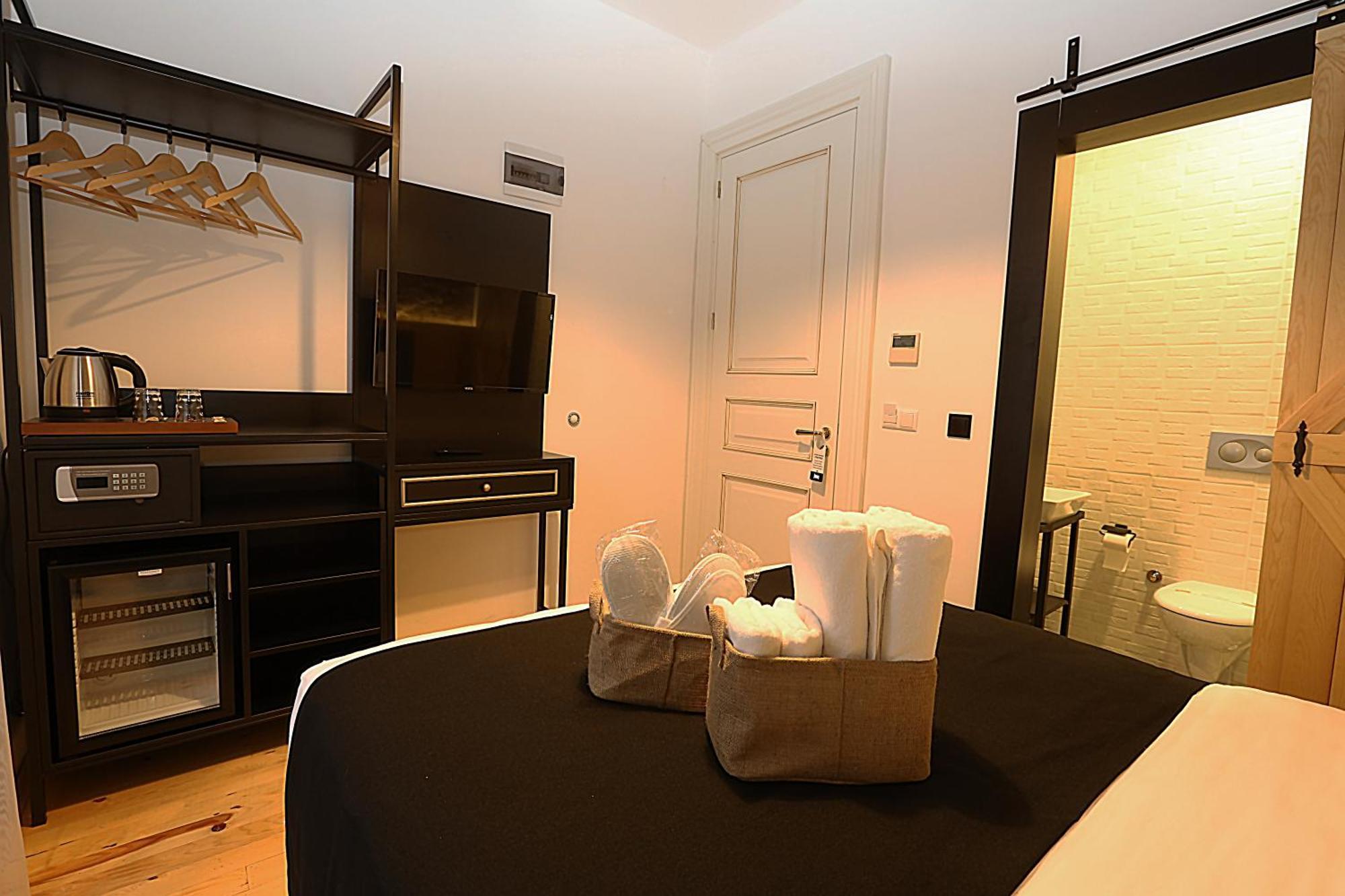 Istanbul Taksim Istiklal Street Kamil Hotel - Historical Chambre photo